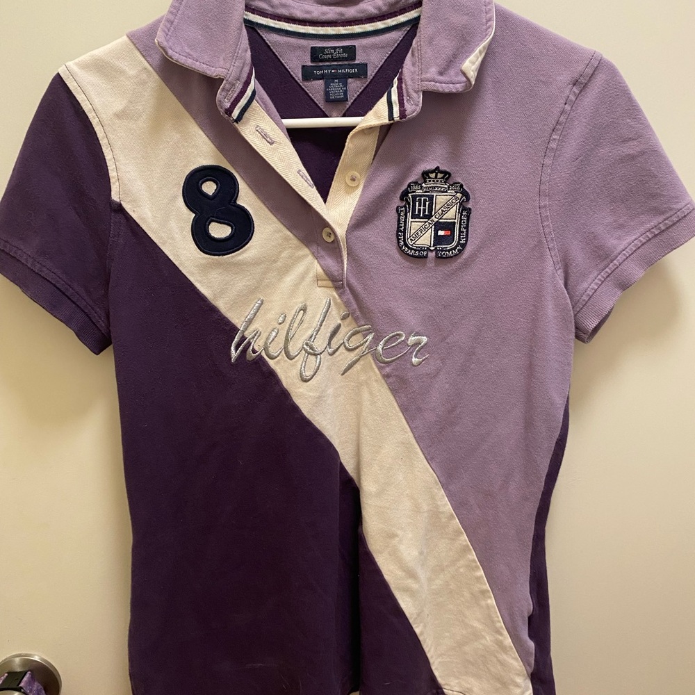 Tommy Hilfiger Ladies Vintage Signature Polo in Purple and Cream